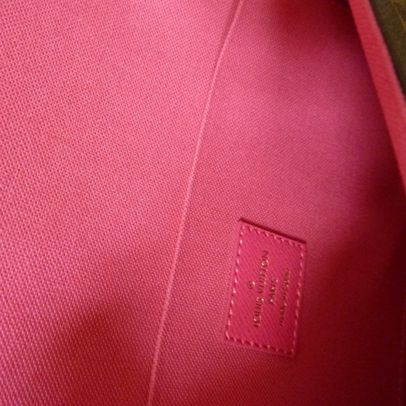 LOUIS VUITTON Felicie Pochette LV Logo Canvas Chain Strap Bag (LIMITED EDITION) - Picture 15 of 16